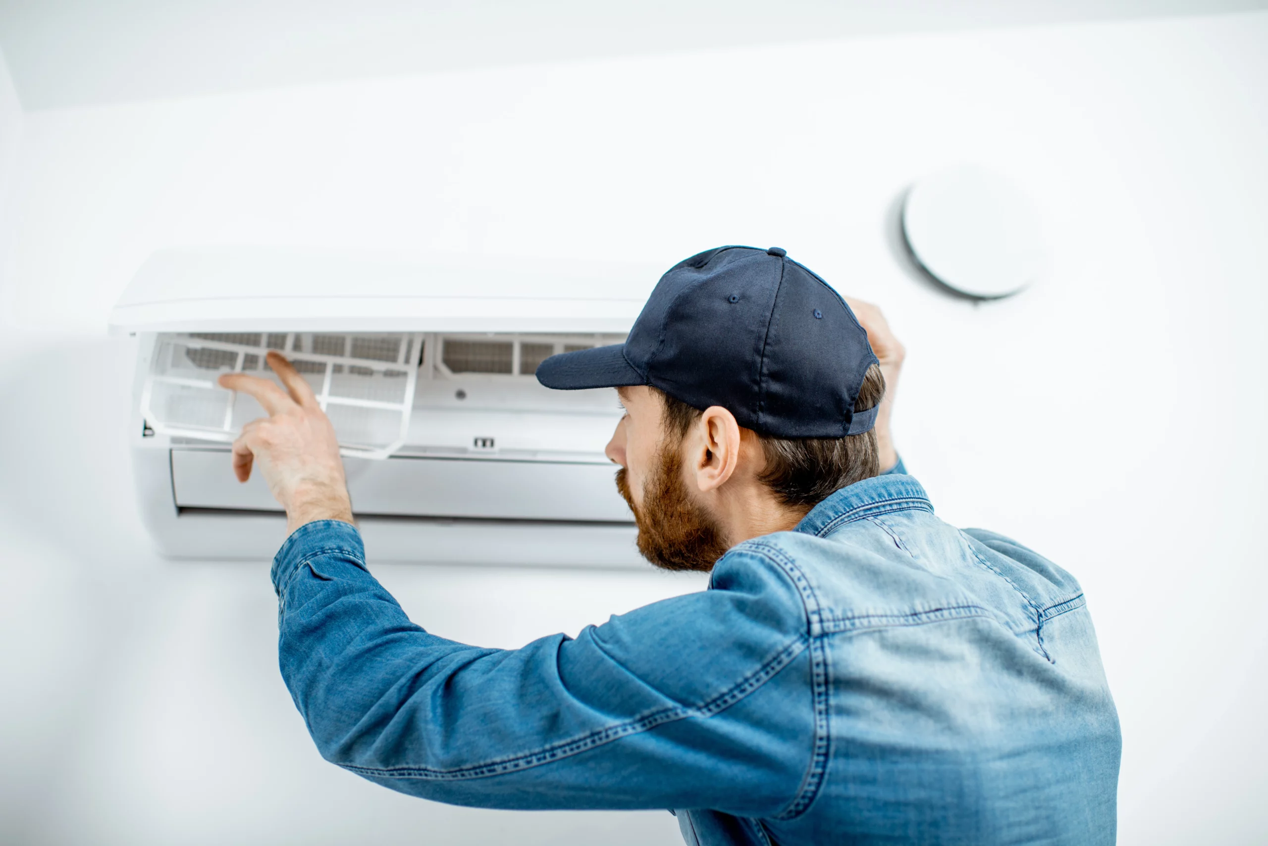6 Reasons Why You Need An Air-Con Maintenance Contract | DACS